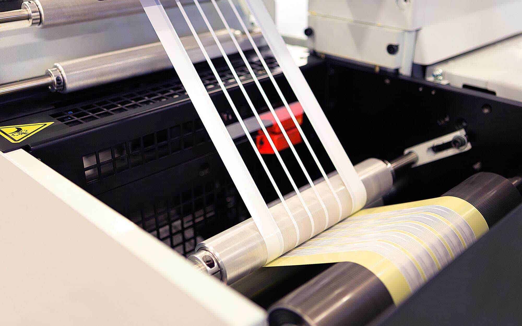 Những kỹ thuật in túi giấy đặc biệt - Tìm hiểu in offset, in flexo, in kỹ thuật số và hơn thế nữa In Flexo