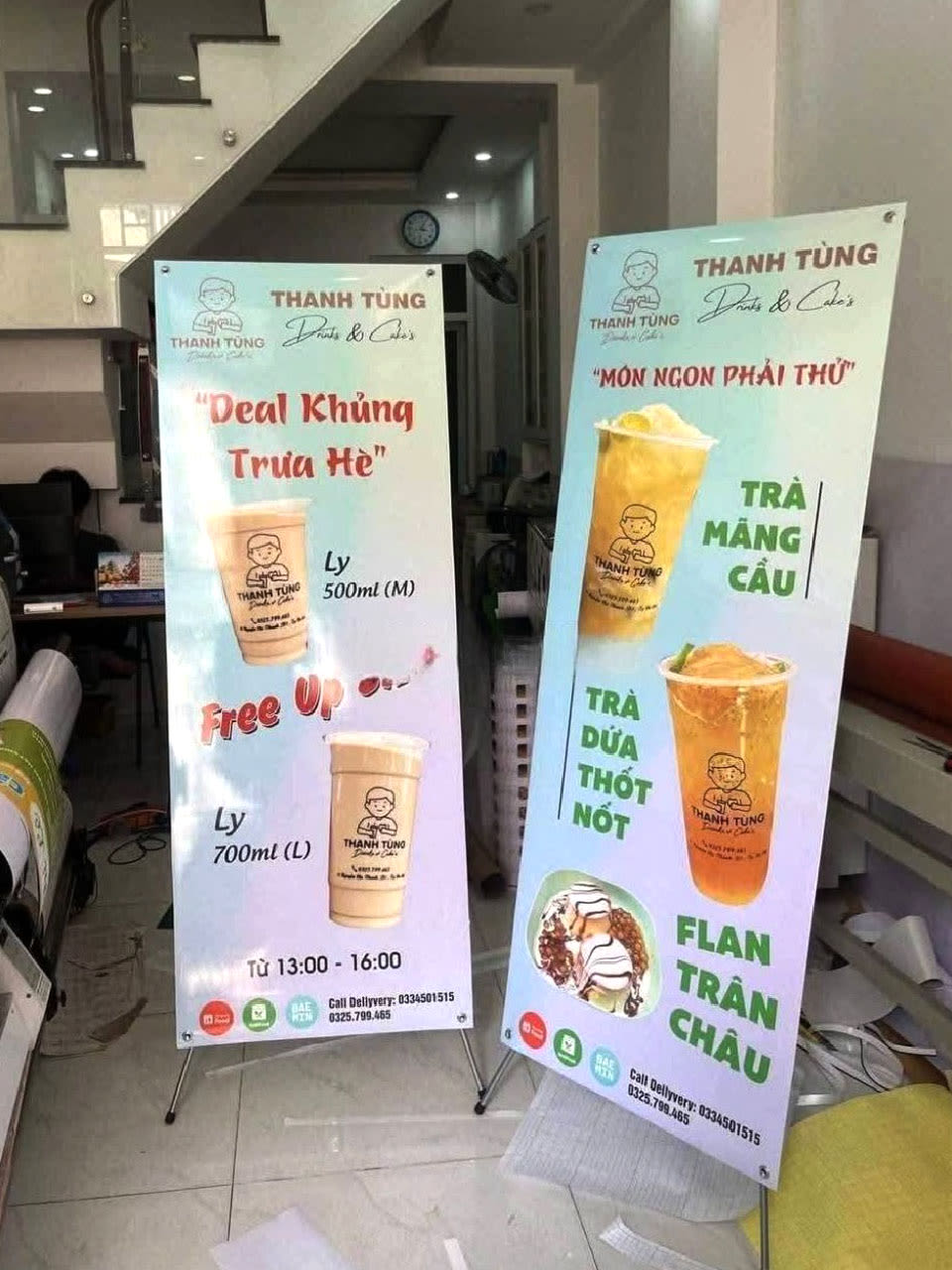 In standee quảng cáo – In đẹp, dựng nhanh Standee Chu X 1 Mat Gon Nhe Cho Su Kien11