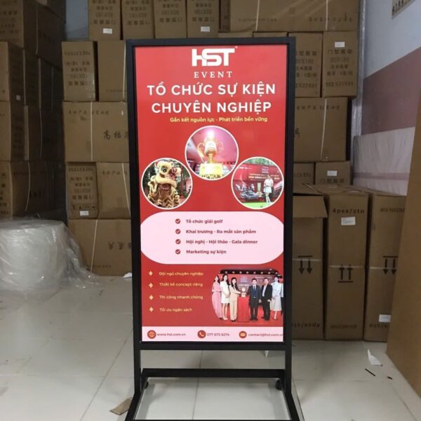 In standee quảng cáo – In đẹp, dựng nhanh Standee Khung Sat Dung 2 Mat Decal Can Formex11
