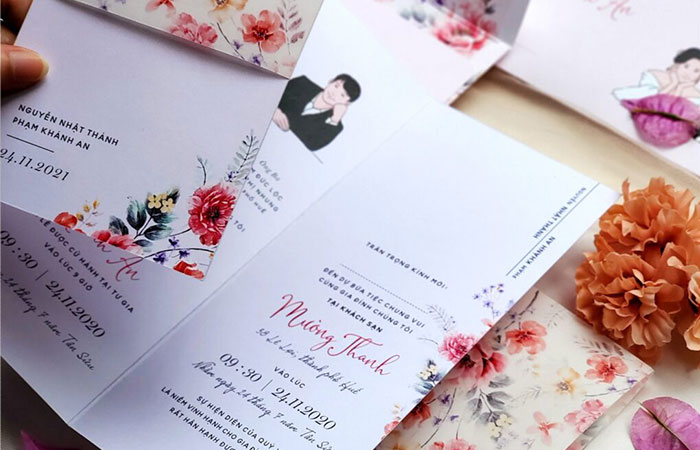 Lựa chọn giấy mỹ thuật in thiệp cưới đóng vai trò quan trọng