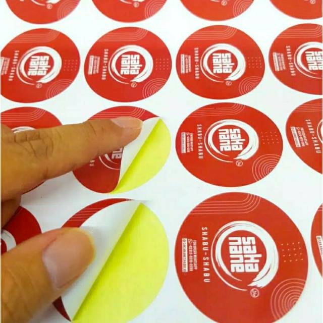 Logo dán là gì? Vì sao logo dán được sử dụng rộng rãi ngày nay Lý do logo dán được sử dụng rộng rãi trong thời đại ngày nay