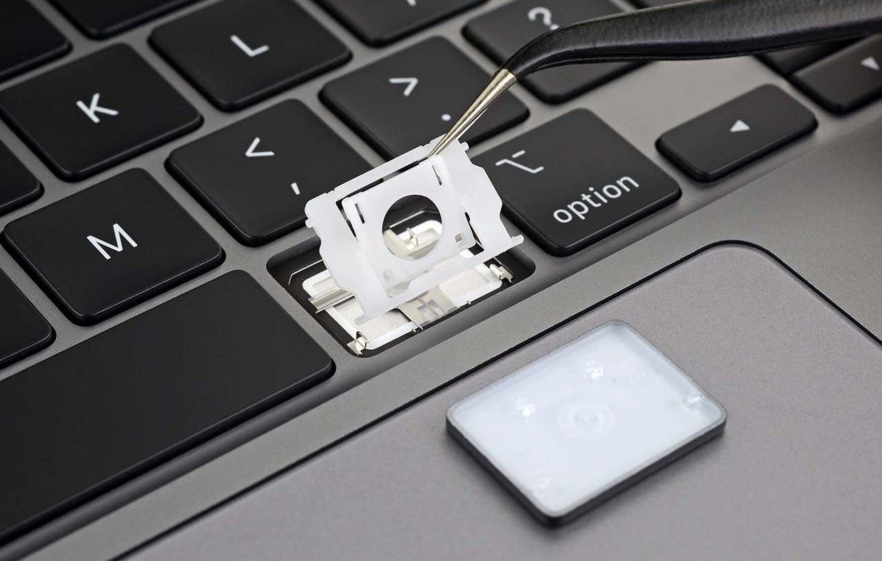 Sửa MacBook Bị Hư Bàn Phím - Thay Bàn Phím Chính Hãng Quy trình thay bàn phím MacBook tại nhà
