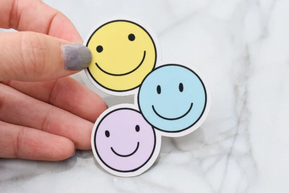 Tem nhãn sản phẩm là gì? Khám phá vai trò quan trọng trong kinh doanh Tem nhãn sản phẩm