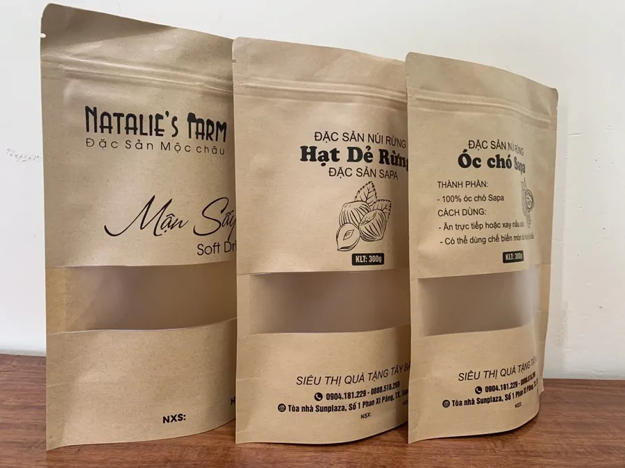 Túi Zip Giấy: Bao Bì Xanh Cho Tương Lai Bền Vững Túi zip giấy đang dần thay thế túi nilon truyền thống nhờ những ưu điểm vượt trội