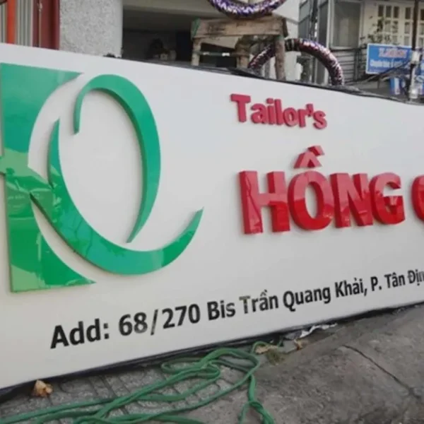Bảng Hiệu Mica – Thi Công Nhanh Nếu bạn đang tìm kiếm dịch vụ làm bảng hiệu mica chuyên nghiệp, In Nhanh Pro là lựa chọn lý tưởng