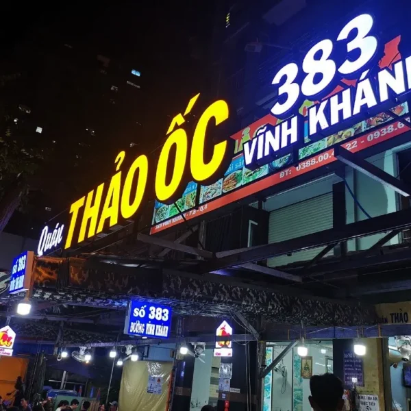 Bảng Hiệu Mica – Thi Công Nhanh Bảng hiệu mica chữ nổi tạo ấn tượng mạnh mẽ với thiết kế 3D, nổi bật và thu hút ánh nhìn