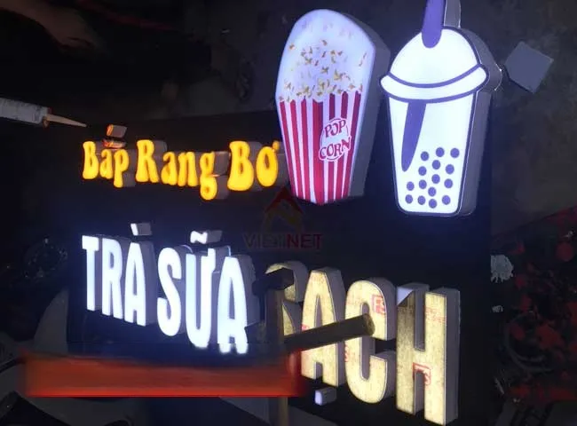 Bảng Hiệu Trà Sữa Đối Tác In Ấn Bảng Hiệu Trà Sữa Chuyên Nghiệp – Dịch Vụ In Nhanh