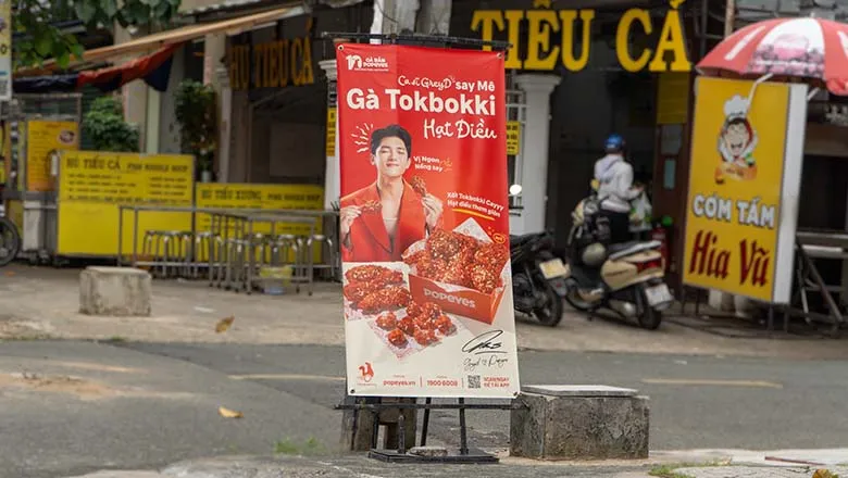 Mau Bien Quang Cao in Bat Dep14