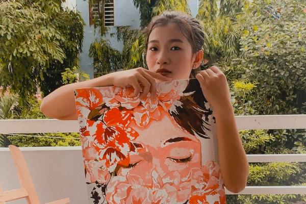 Tranh tô màu theo số cho người lớn và trẻ em với các ô số và màu sắc tương ứng.