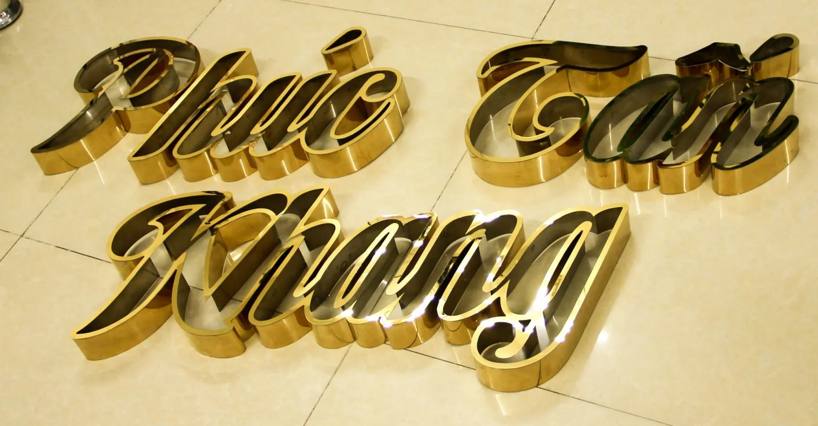 Chu noi Innhanh.pro .vn03