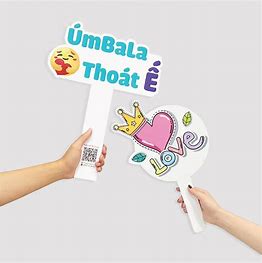 mau hashtag cam tay innhanh.pro .vn12