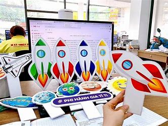 mau hashtag cam tay innhanh.pro .vn52