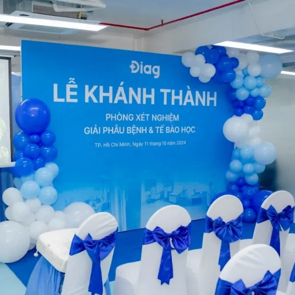 Thi Công Backdrop Sự Kiện – Đúng Tiến Độ thi cong su kien backdrop su kien 1