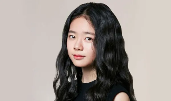 Ảnh chân dung Lee Jae In giới thiệu các phim đã đóng