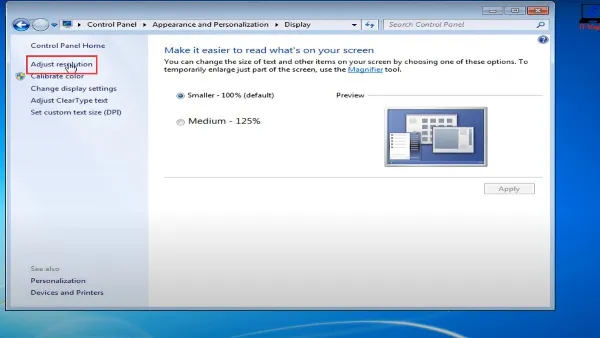 Cách khắc phục màn hình laptop bị thu nhỏ 2 bên đen đơn giản Bước 3: Chọn 'Adjust Resolution' để điều chỉnh cài đặt hiển thị trên Windows 7/8.