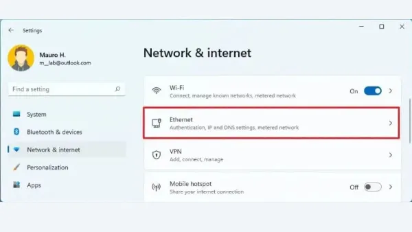 Cách chuyển vùng trên laptop Win 10, 11, 7 và macOS chi tiết Chọn loại kết nối mạng (Ethernet hoặc Wi-Fi) để cấu hình IP thủ công trên Windows.