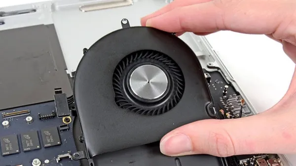 Hình ảnh quạt tản nhiệt laptop, bộ phận chính giúp làm mát máy khi hoạt động