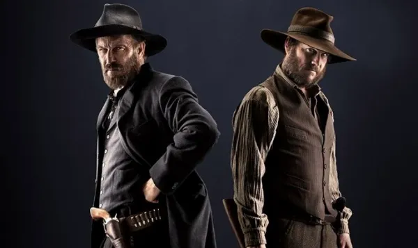 Kevin Costner trong vai Devil Anse Hatfield trong series 'Hatfields & McCoys'