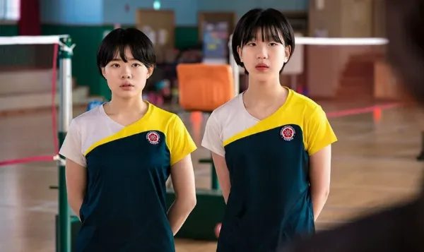 Lee Jae In trong vai Han Se-yoon phim Đội Cầu Lông Thiếu Niên Racket Boys