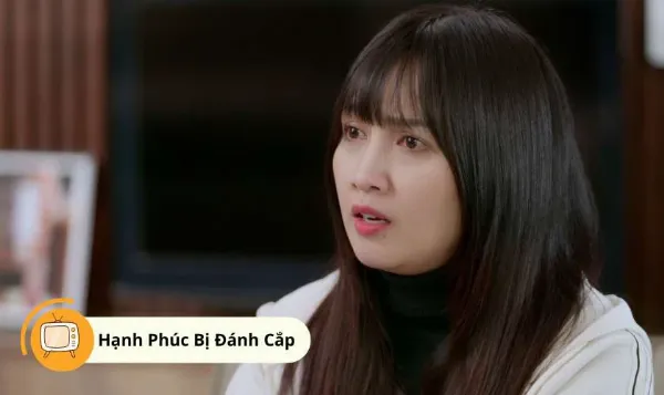 Thủy Phạm với vai diễn bà Kim đầy tổn thương trong phim Hạnh Phúc Bị Đánh Cắp 2024
