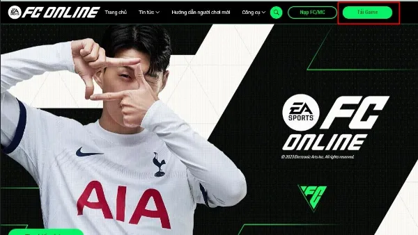 Truy cập trang chủ FC Online và nhấn nút Tải game