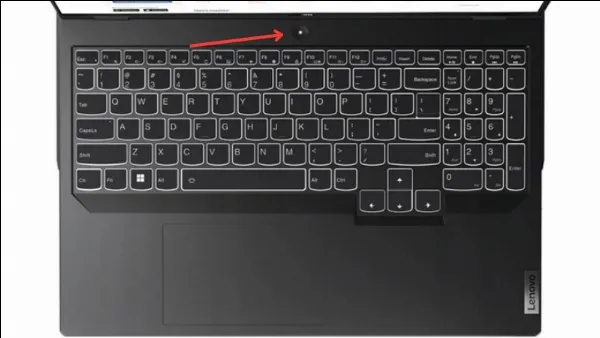 Nút nguồn laptop Lenovo ở đâu? Cách mở laptop không cần nút nguồn Vị trí nút nguồn laptop Lenovo nằm độc đáo ở chính giữa, phía dưới màn hình trên dòng Legion.