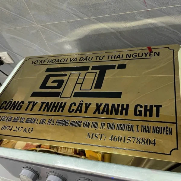 Biển tên công ty đẹp bien cong ty bien ho kinh doanh 3